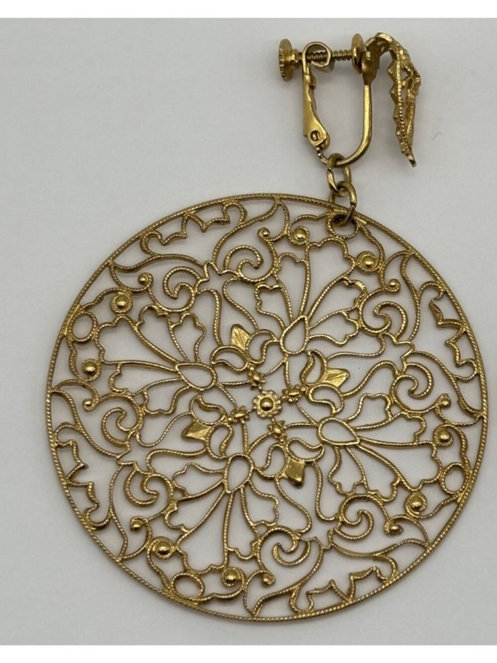 Vintage Napier Earrings Gold-Tone X-Large Round Dangling Discs Filigree Clip-Ons - Picture 5 of 15